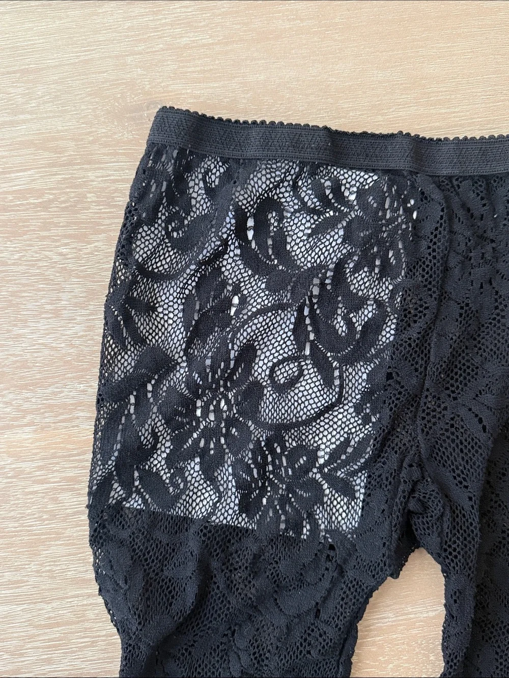 N/A stretchy lace